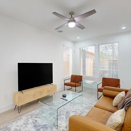 Heart Of Houston, Unit A Villa